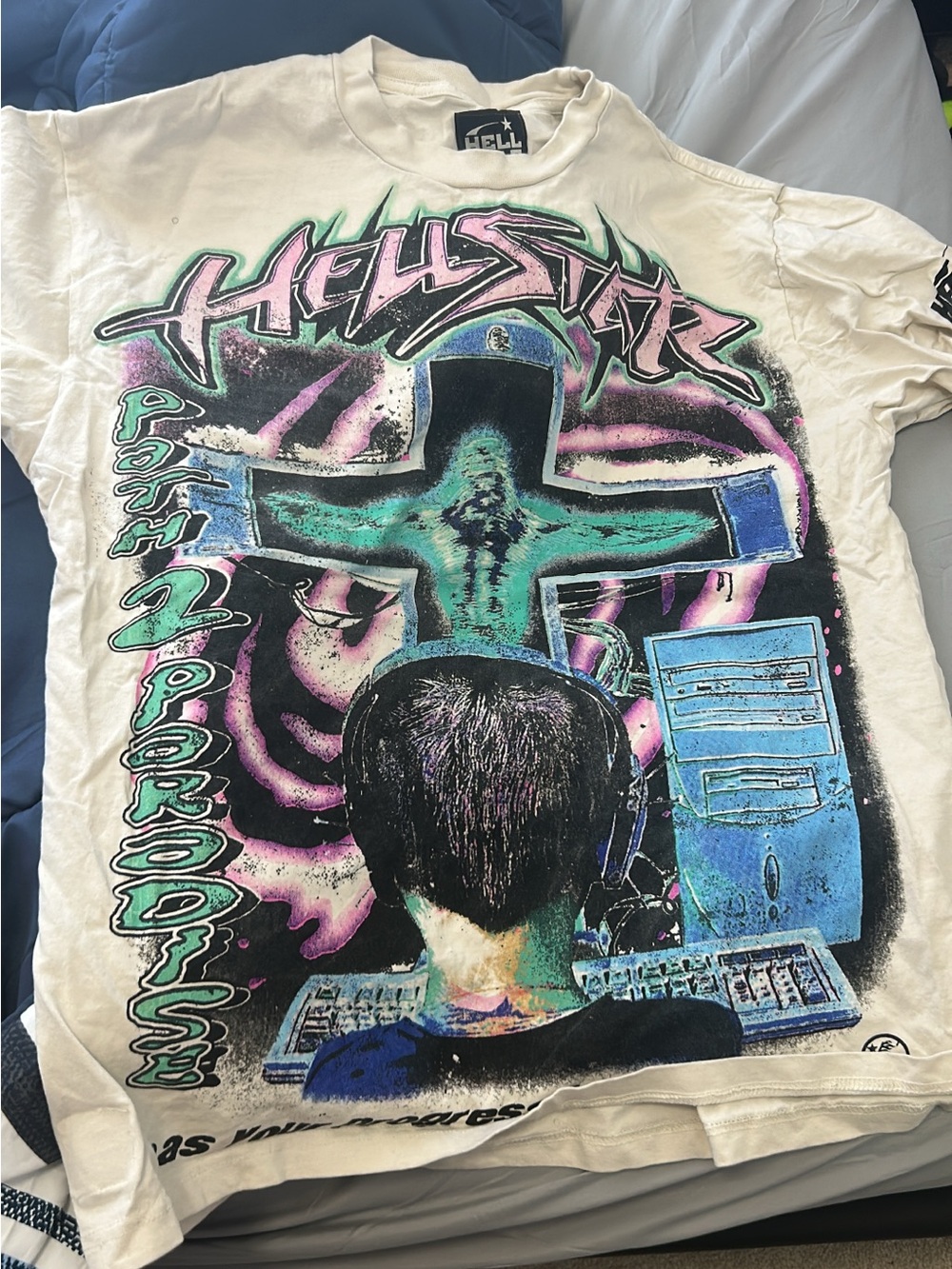 HELLSTAR Cream Graphic Print Tee with Neon Accents